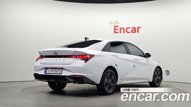 Hyundai AVANTE 2023 — photo 2