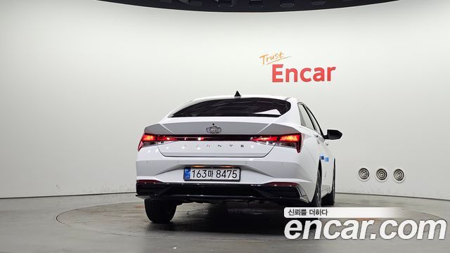 Hyundai AVANTE 2023 — photo 4
