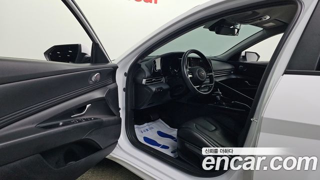 Hyundai AVANTE 2023 — photo 10