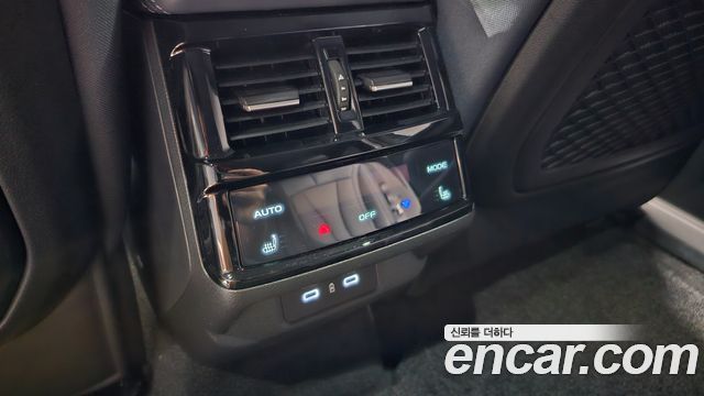 Renault Korea Grand Koleos 2025 — photo 24