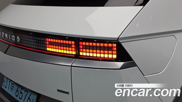 Hyundai Ioniq5 2022 — photo 9