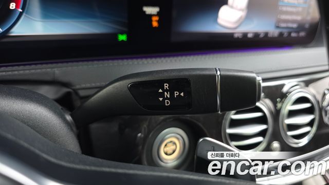 Mercedes-Benz S-Class 2018 — photo 12