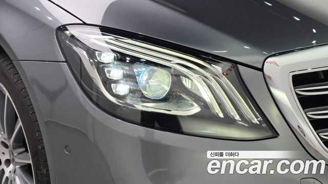 Mercedes-Benz S-Class 2018 — photo 8