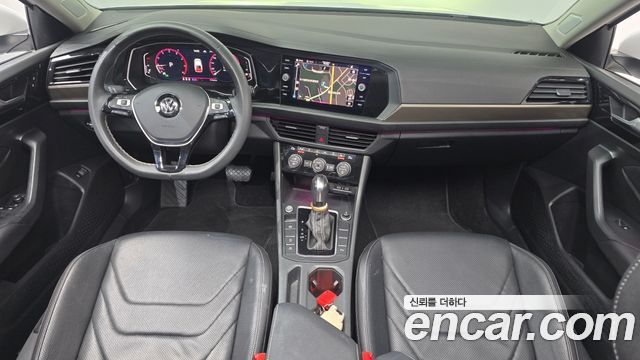 Volkswagen Jetta 2021 — photo 10
