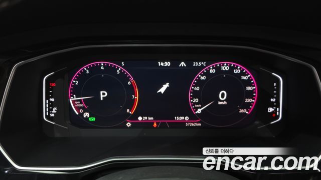 Volkswagen Jetta 2021 — photo 11