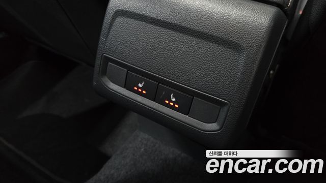 Volkswagen Jetta 2021 — photo 24