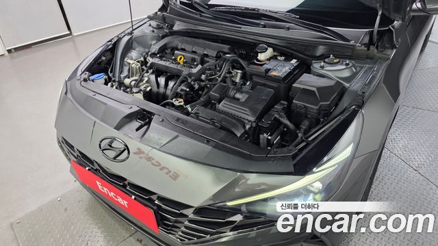 Hyundai AVANTE 2023 — photo 6