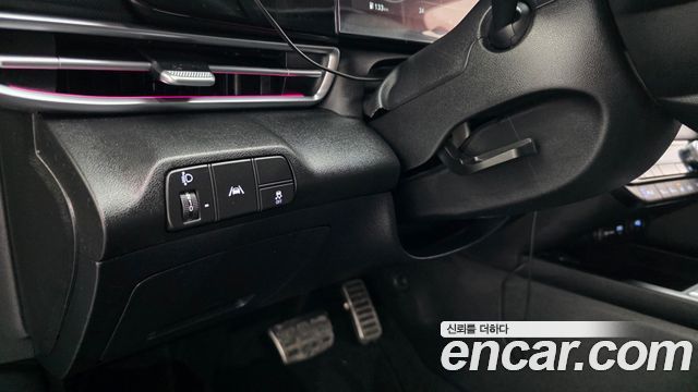 Hyundai AVANTE 2023 — photo 25