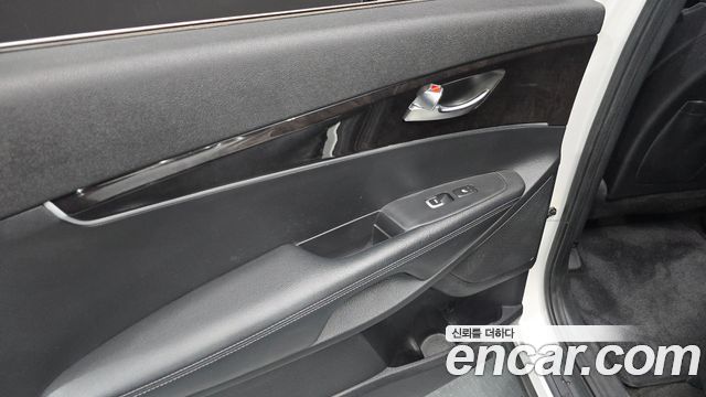 Kia Sorento 2016 — photo 15