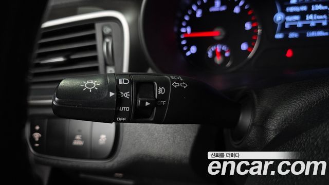 Kia Sorento 2016 — photo 29