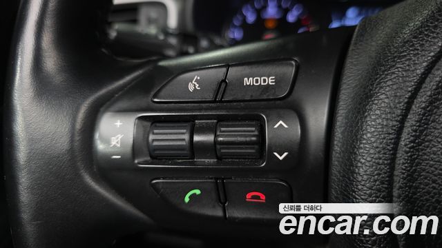 Kia Sorento 2016 — photo 31