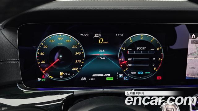 Mercedes-Benz AMG GT 2021 — photo 11