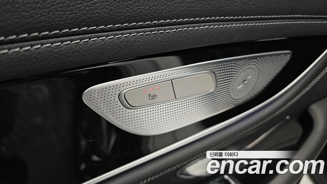 Mercedes-Benz AMG GT 2021 — photo 28