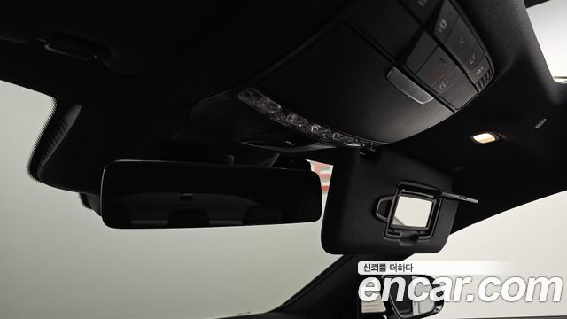 Mercedes-Benz AMG GT 2021 — photo 32