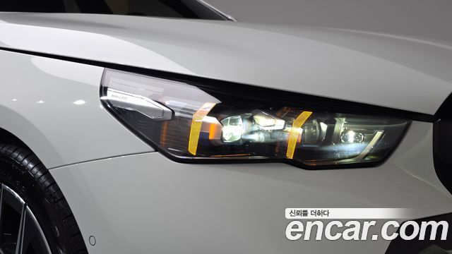 BMW 5-Series 2025 — photo 8