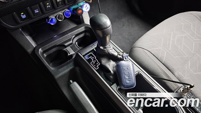 Toyota Tacoma 2016 — photo 9