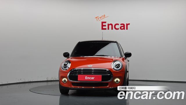 Mini Cooper 2020 — photo 3