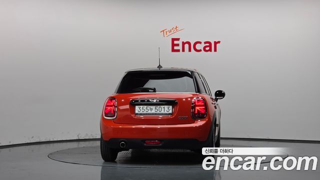 Mini Cooper 2020 — photo 4