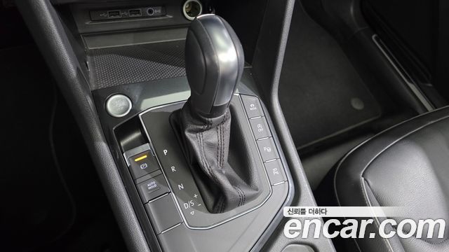 Volkswagen Tiguan 2020 — photo 9
