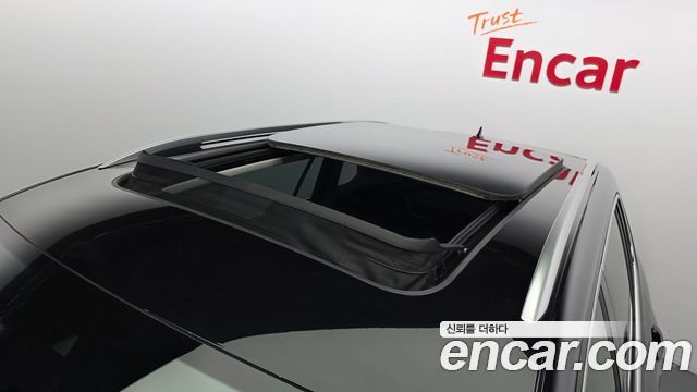 Volkswagen Tiguan 2020 — photo 20