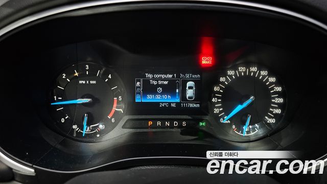 Ford Mondeo 2017 — photo 8