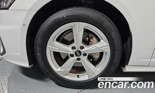 Audi A6 2021 — photo 5