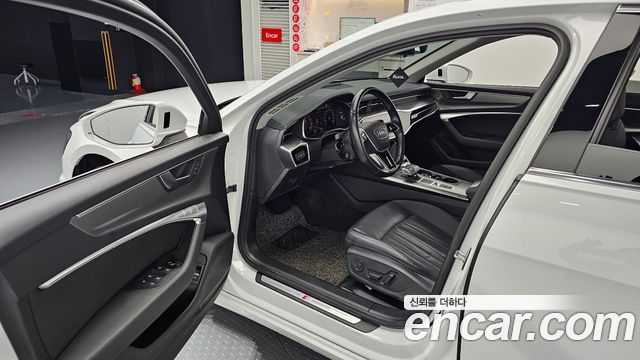 Audi A6 2021 — photo 13