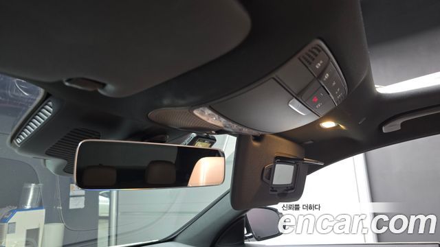 Mercedes-Benz E-Class 2023 — photo 30