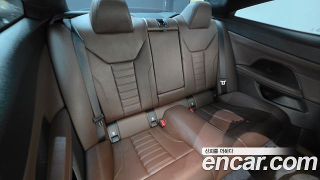 BMW 4-Series 2021 — photo 17
