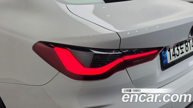 BMW 4-Series 2021 — photo 9