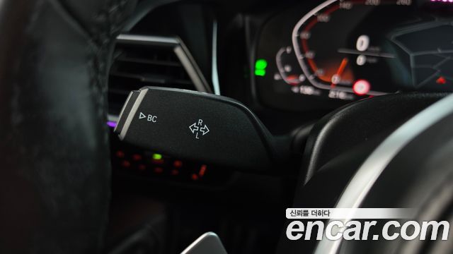 BMW 4-Series 2021 — photo 29