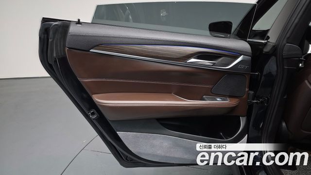 BMW Gran Turismo 2020 — photo 15