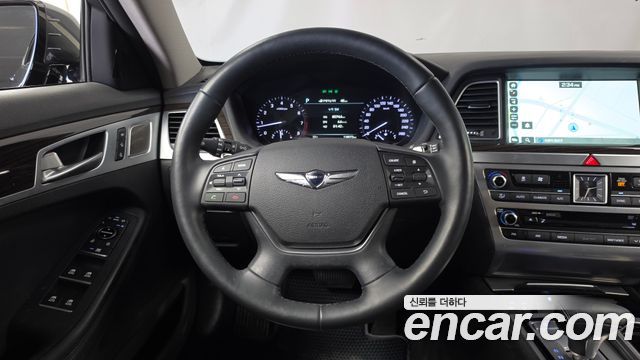 Genesis G80 2018 — photo 19