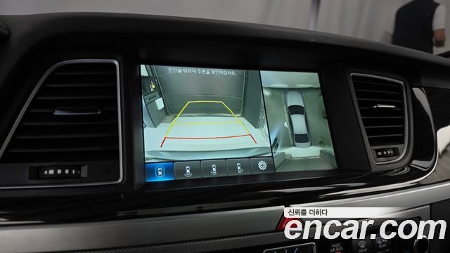 Genesis G80 2018 — photo 21