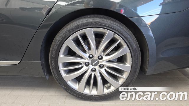 Genesis G80 2018 — photo 7