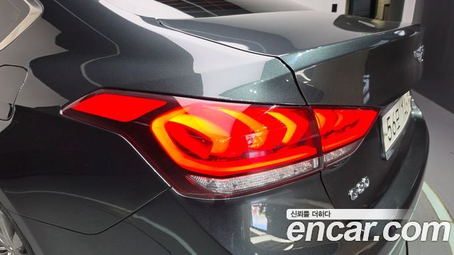 Genesis G80 2018 — photo 9