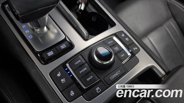 Genesis G80 2018 — photo 31
