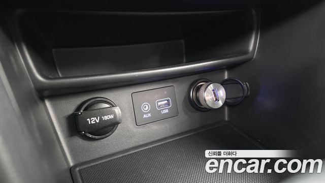 Hyundai Kona 2018 — photo 24