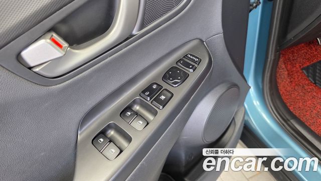 Hyundai Kona 2018 — photo 28