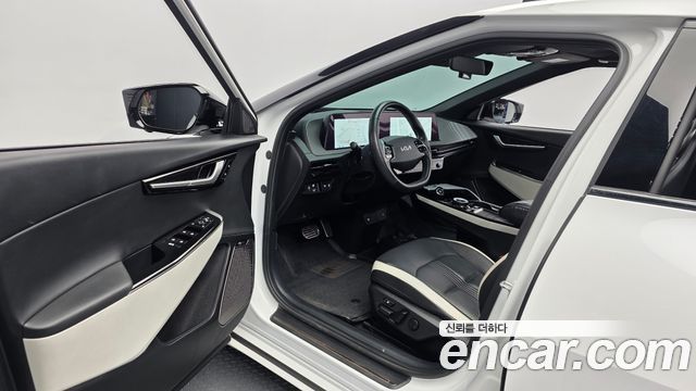 Kia EV6 2024 — photo 13