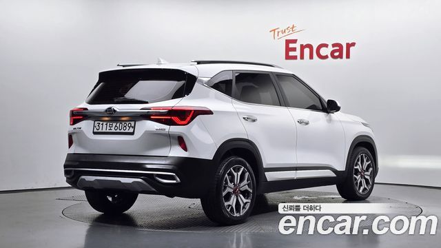 Kia Seltos 2020 — photo 2