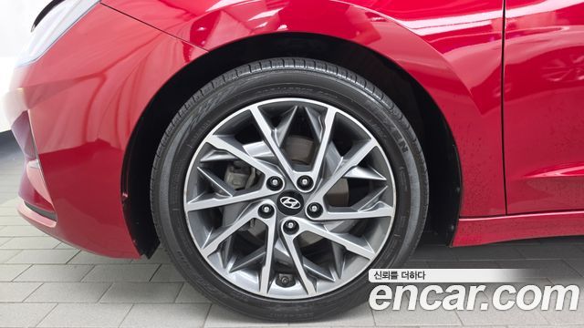 Hyundai AVANTE 2019 — photo 5