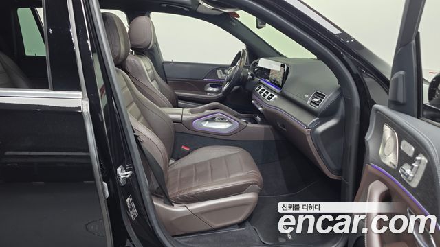 Mercedes-Benz GLS-Class 2022 — photo 11