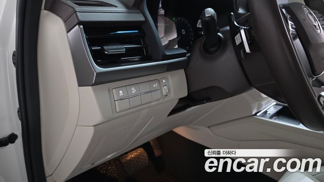 KG Mobility Rexton 2024 — photo 30
