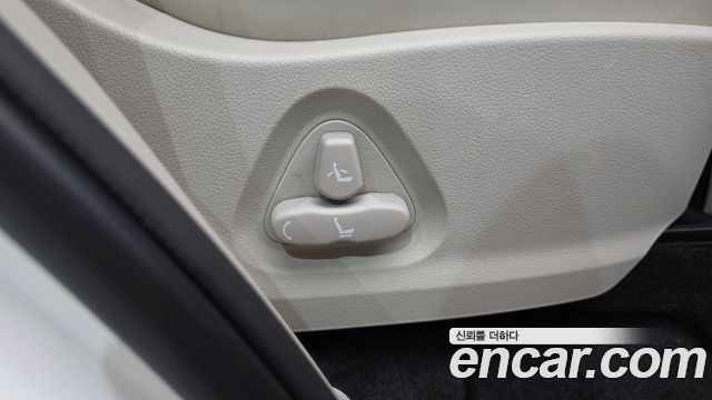 KG Mobility Rexton 2024 — photo 35
