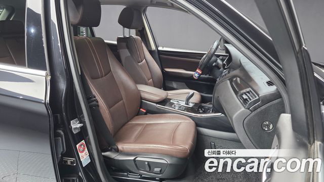 BMW X3 2016 — photo 11
