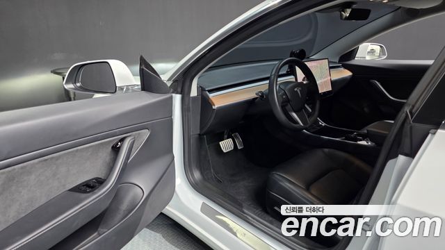 Tesla Model 3 2020 — photo 13