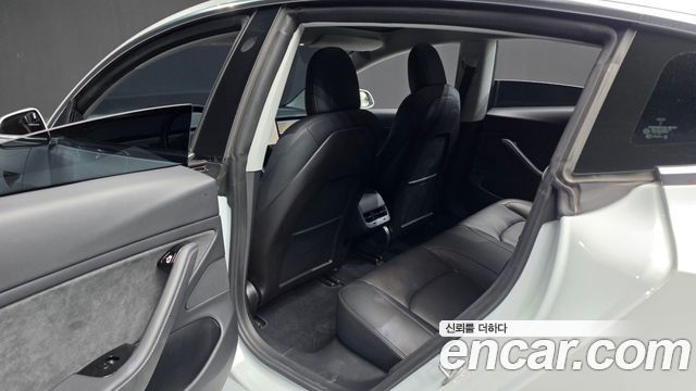 Tesla Model 3 2020 — photo 16