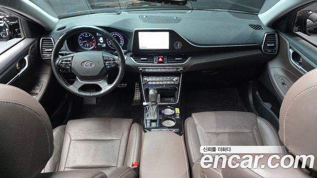 Hyundai Grandeur 2019 — photo 10