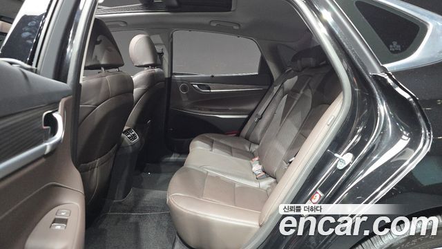 Hyundai Grandeur 2019 — photo 16